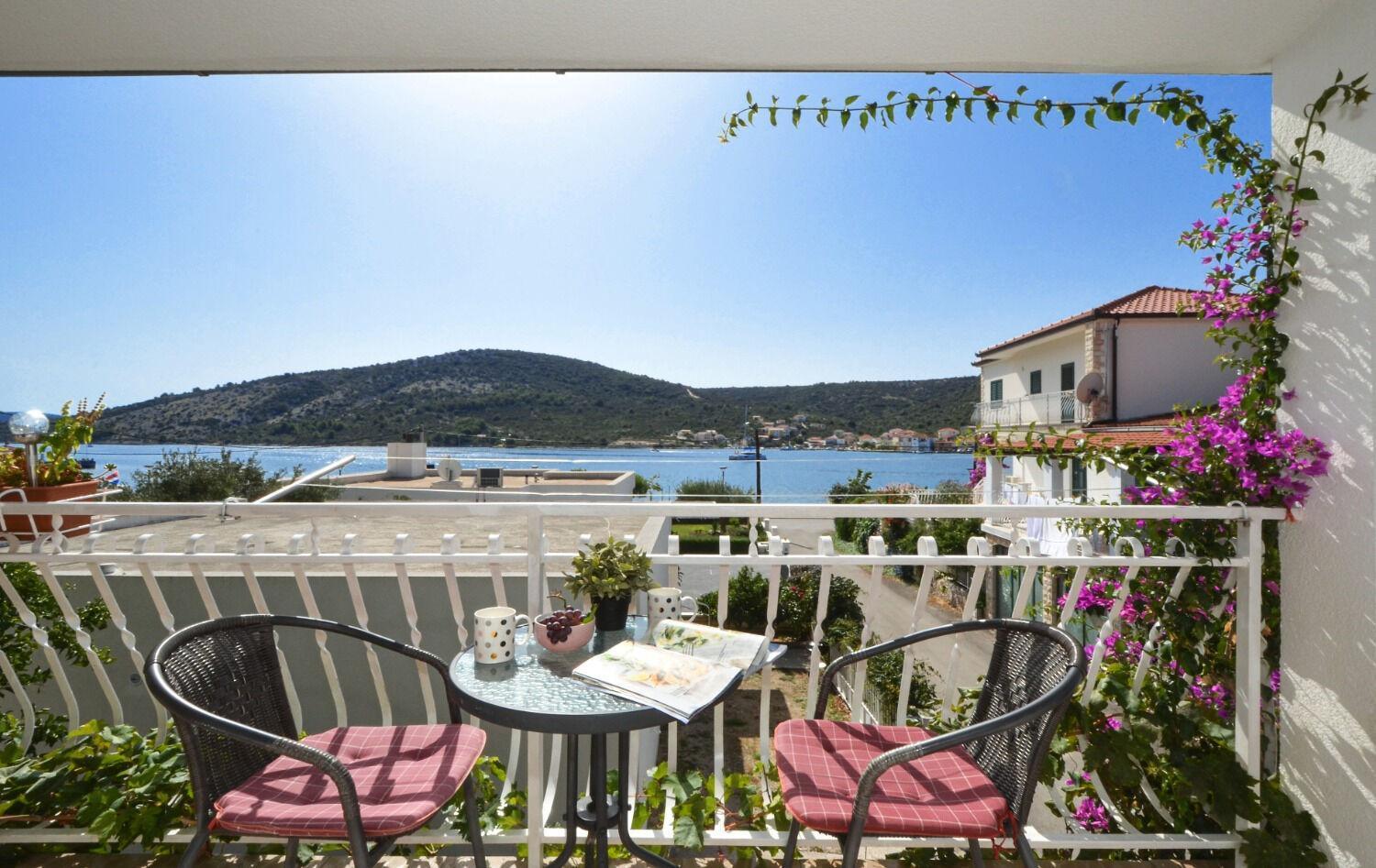 Apartments Paz Vinišće Exterior foto